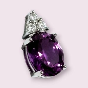 2.00 ct Alexandrite oval Sterling Silver Pendant